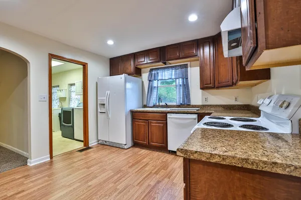 $240,000 | 130 Parkside Avenue, Lawrenceburg, IN 47025