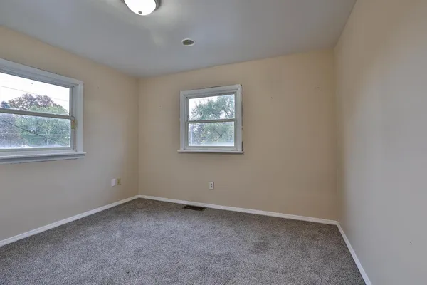 $240,000 | 130 Parkside Avenue, Lawrenceburg, IN 47025