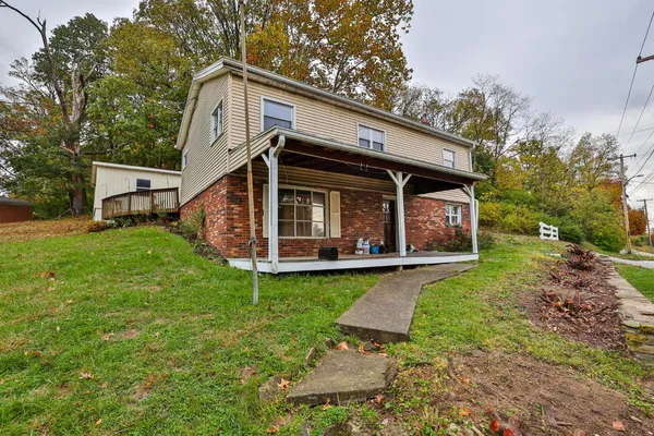 $240,000 | 130 Parkside Avenue, Lawrenceburg, IN 47025