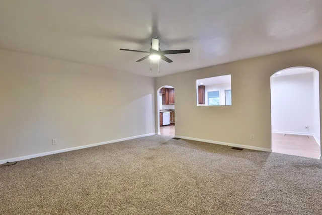 $270,000 | 130 Parkside Avenue, Lawrenceburg, IN 47025