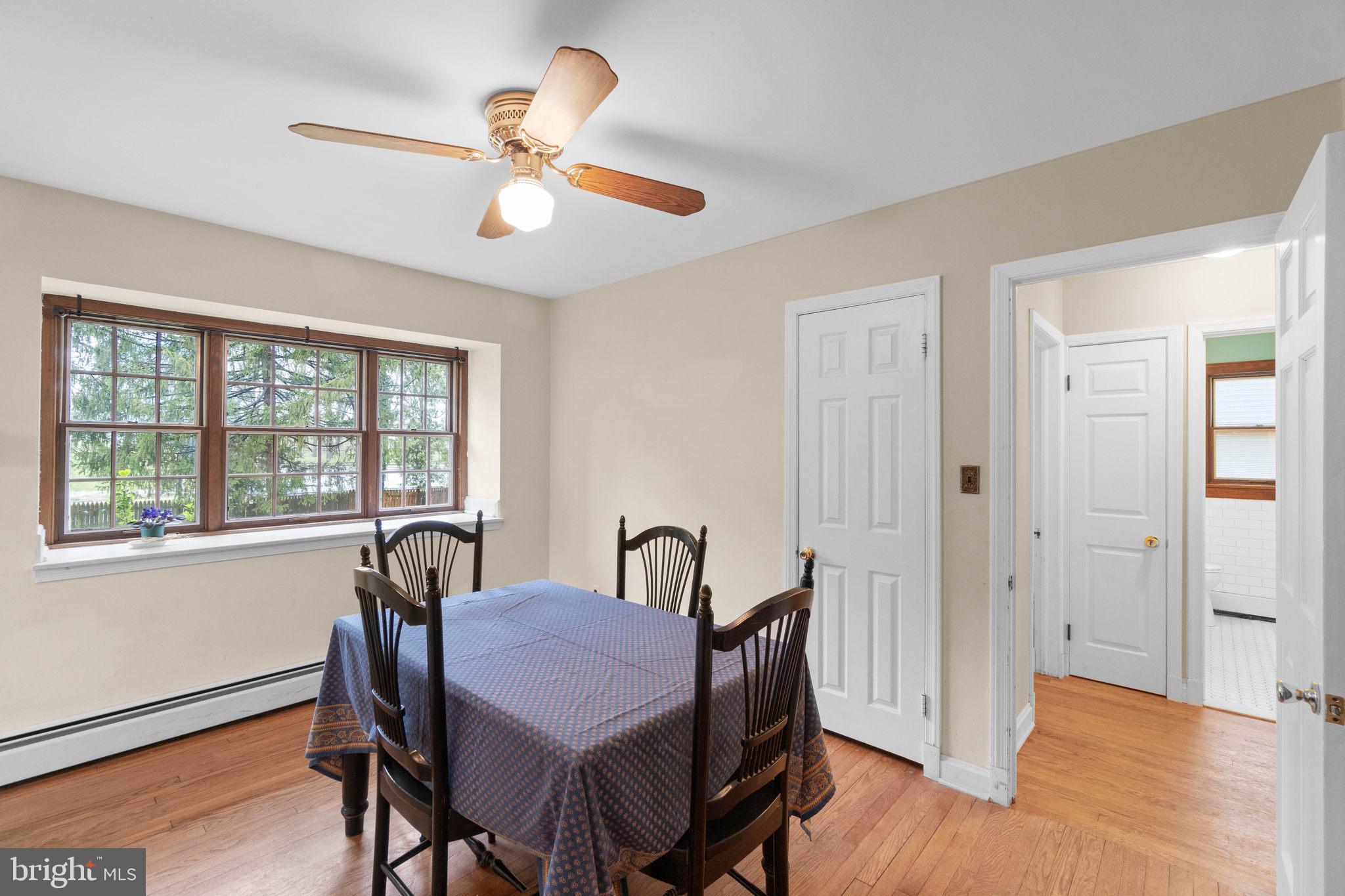 220 Sycamore Road Linthicum Heights, MD 21090 - Photo 13 of 56 SEPARATE DINING ROOM