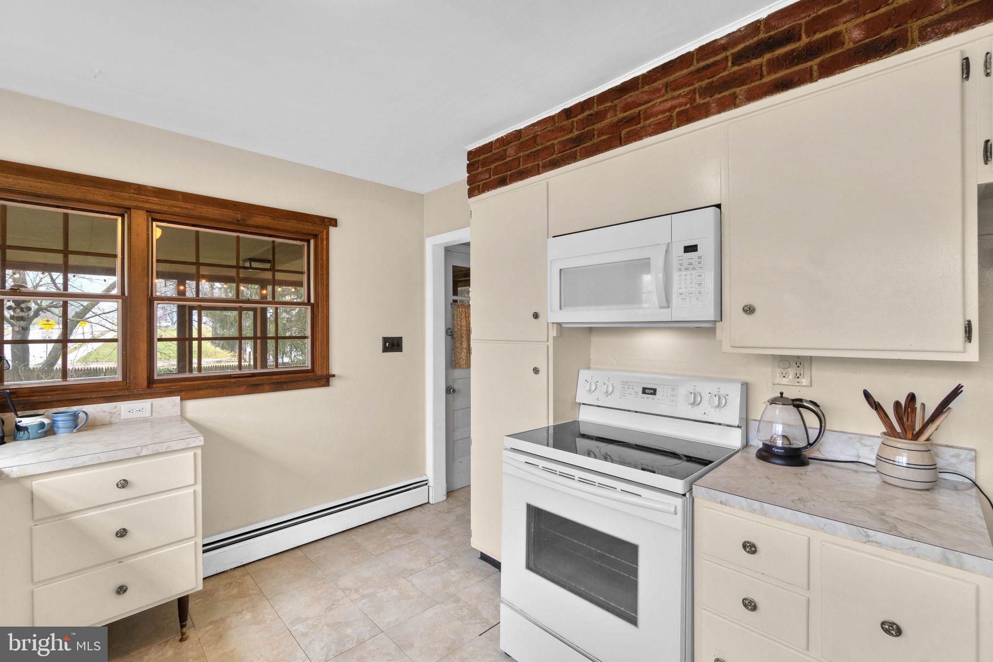220 Sycamore Road Linthicum Heights, MD 21090 - Photo 21 of 56 KITCHEN