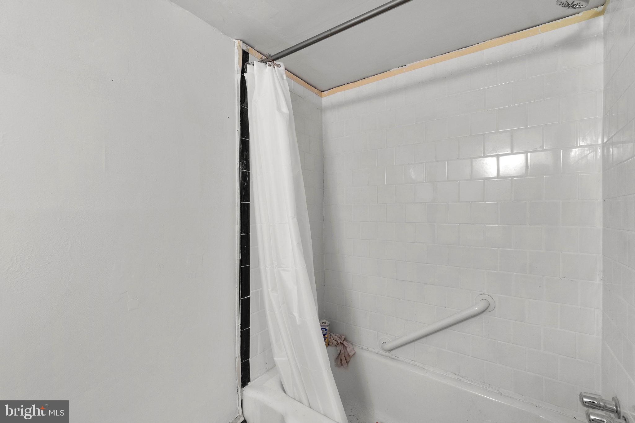 220 Sycamore Road Linthicum Heights, MD 21090 - Photo 38 of 56 FULL BATH