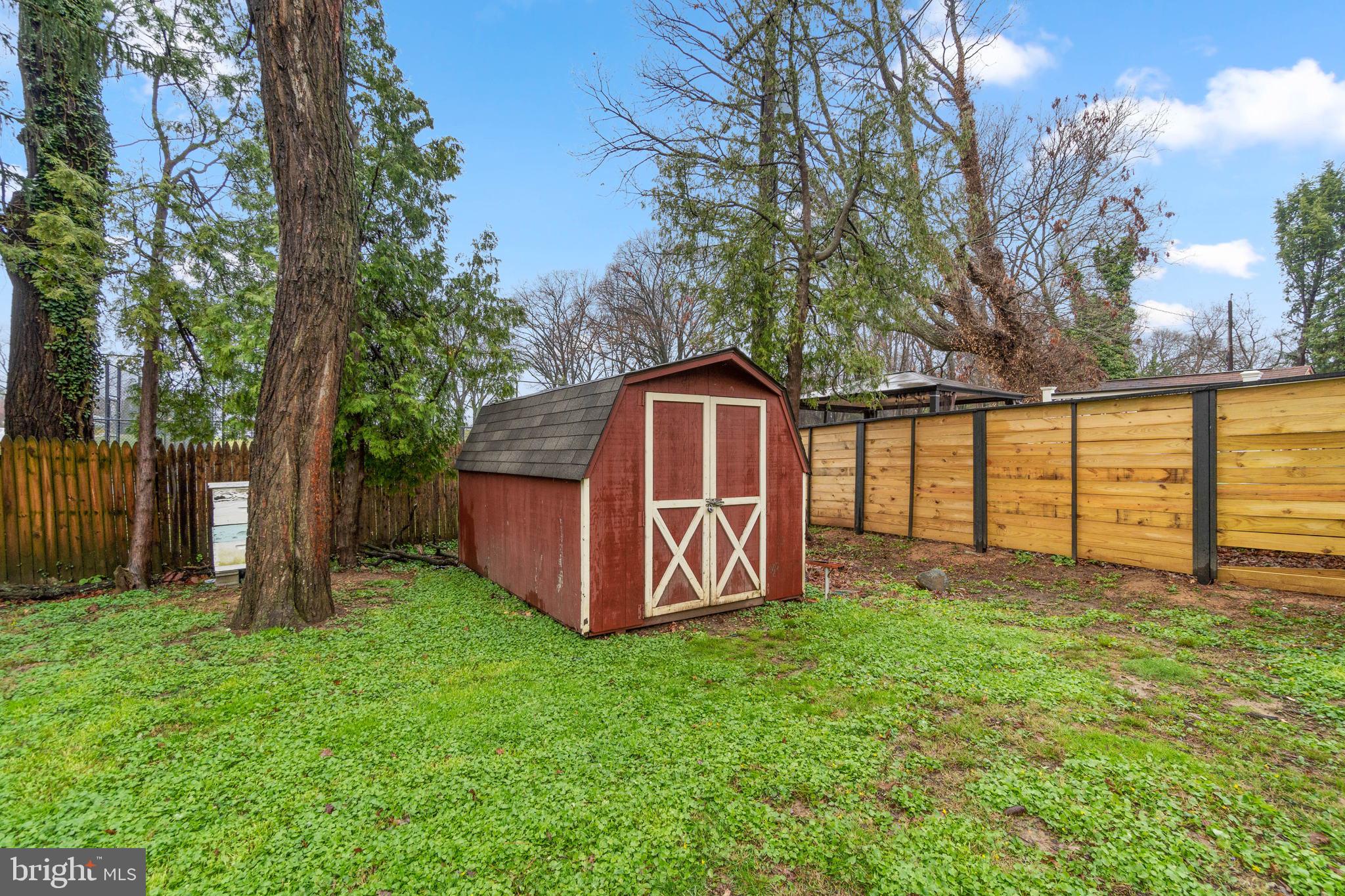 220 Sycamore Road Linthicum Heights, MD 21090 - Photo 50 of 56 YARD