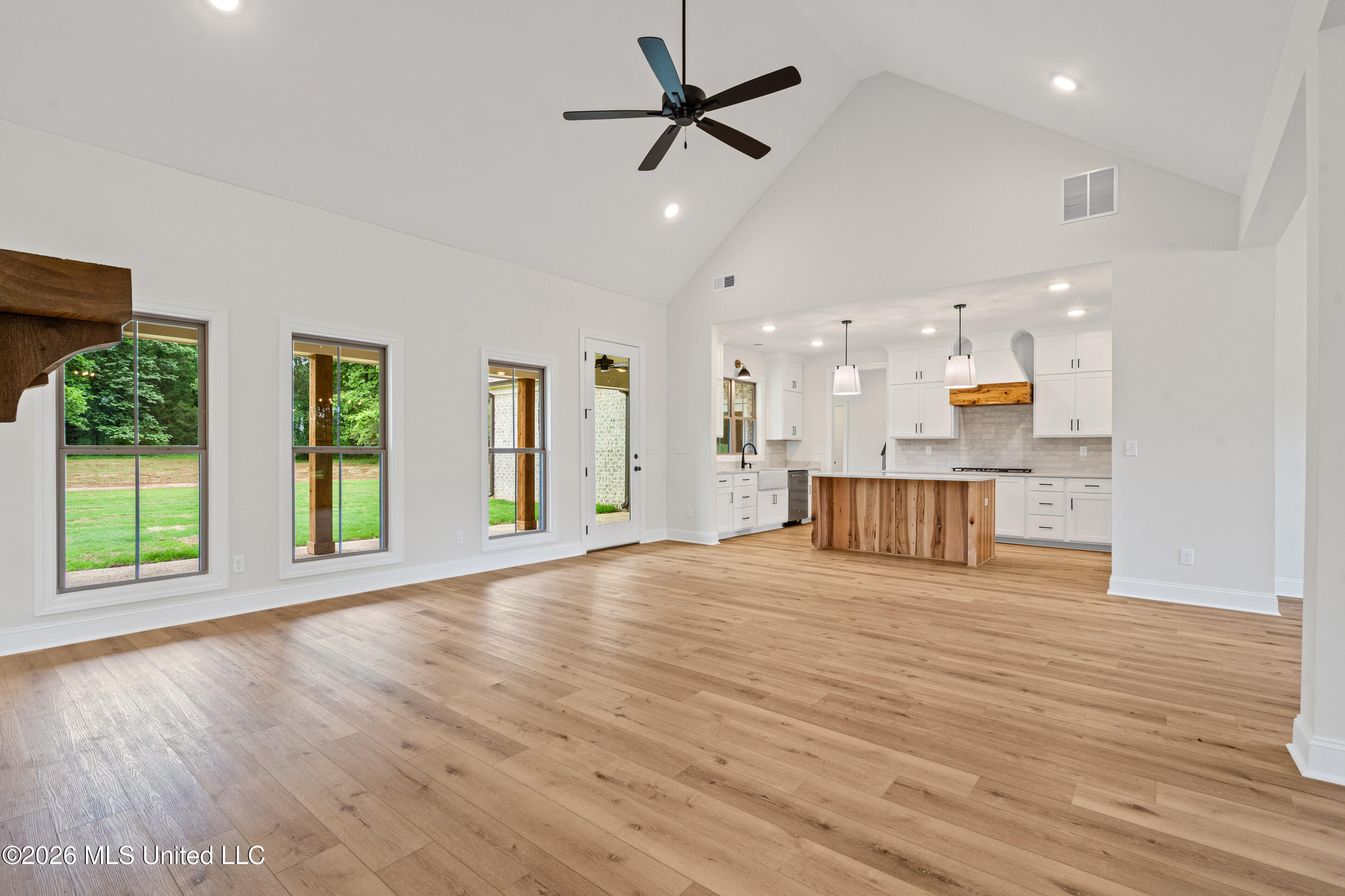 12331 Ingrams Mill Road Byhalia, MS 38611 - Photo 9 of 38 9__dsc3816_print