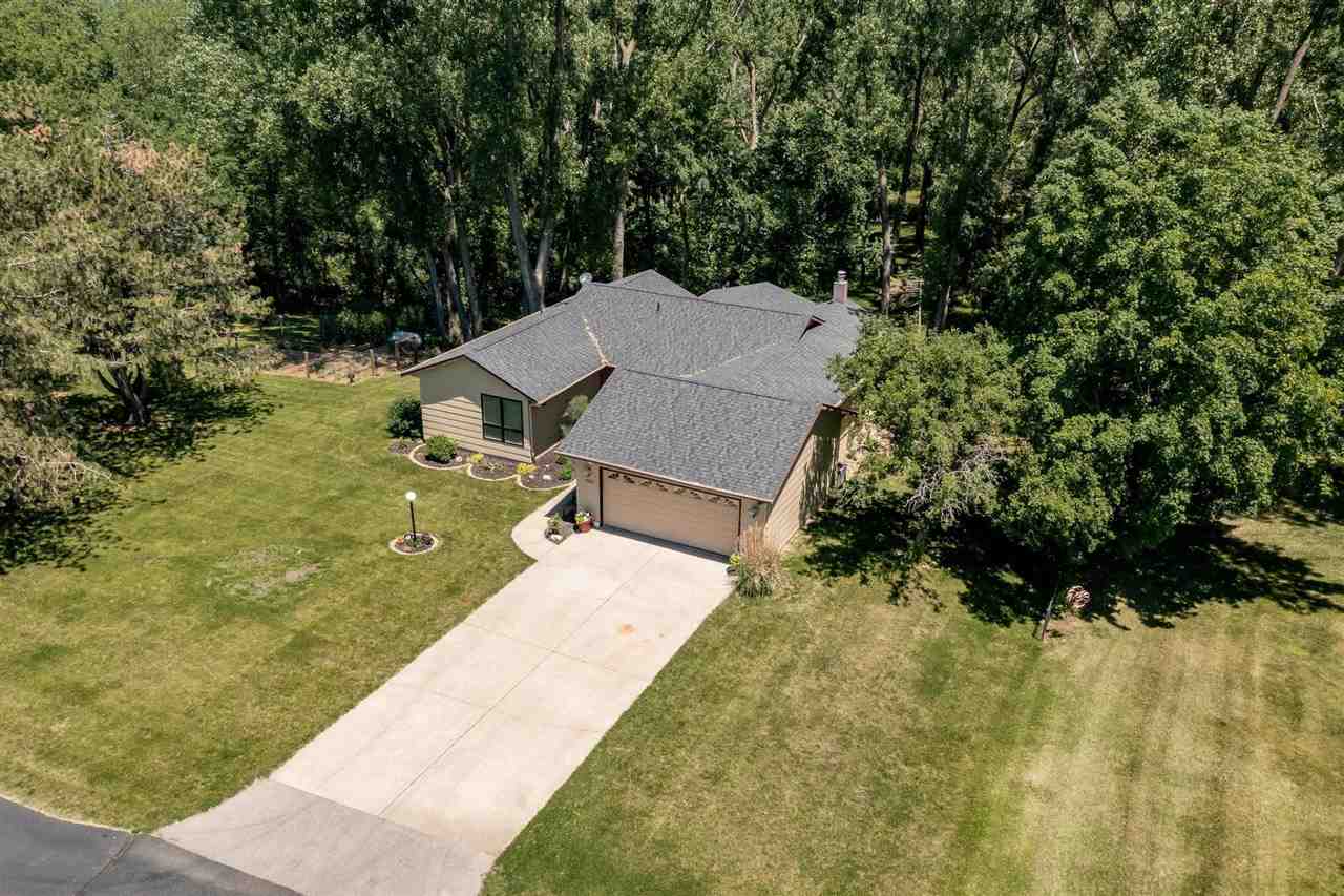 1520 Ridge Point Drive Swisher, IA 52338 - Photo 43 of 60 Gallery Image 43