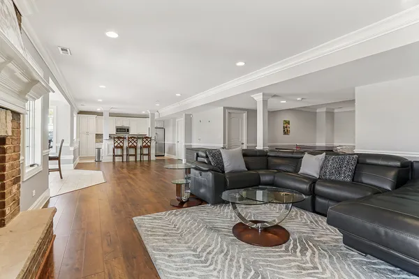 $1,695,000 | 14151 131st Street, Lemont, IL 60439