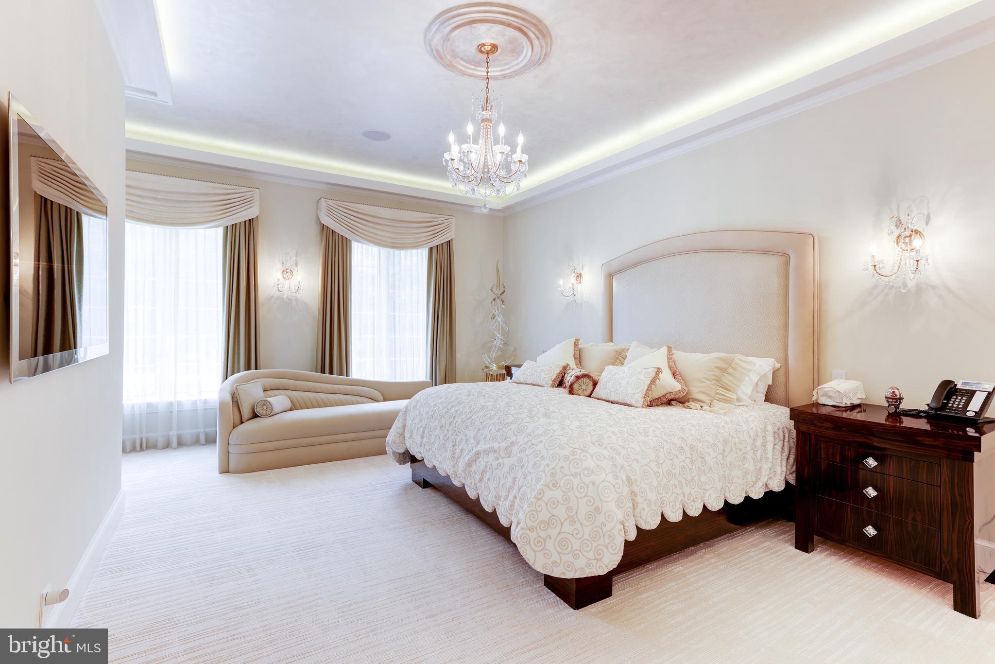 6822 Georgetown Pike McLean, VA 22101 - Photo 34 of 62 Primary Bedroom