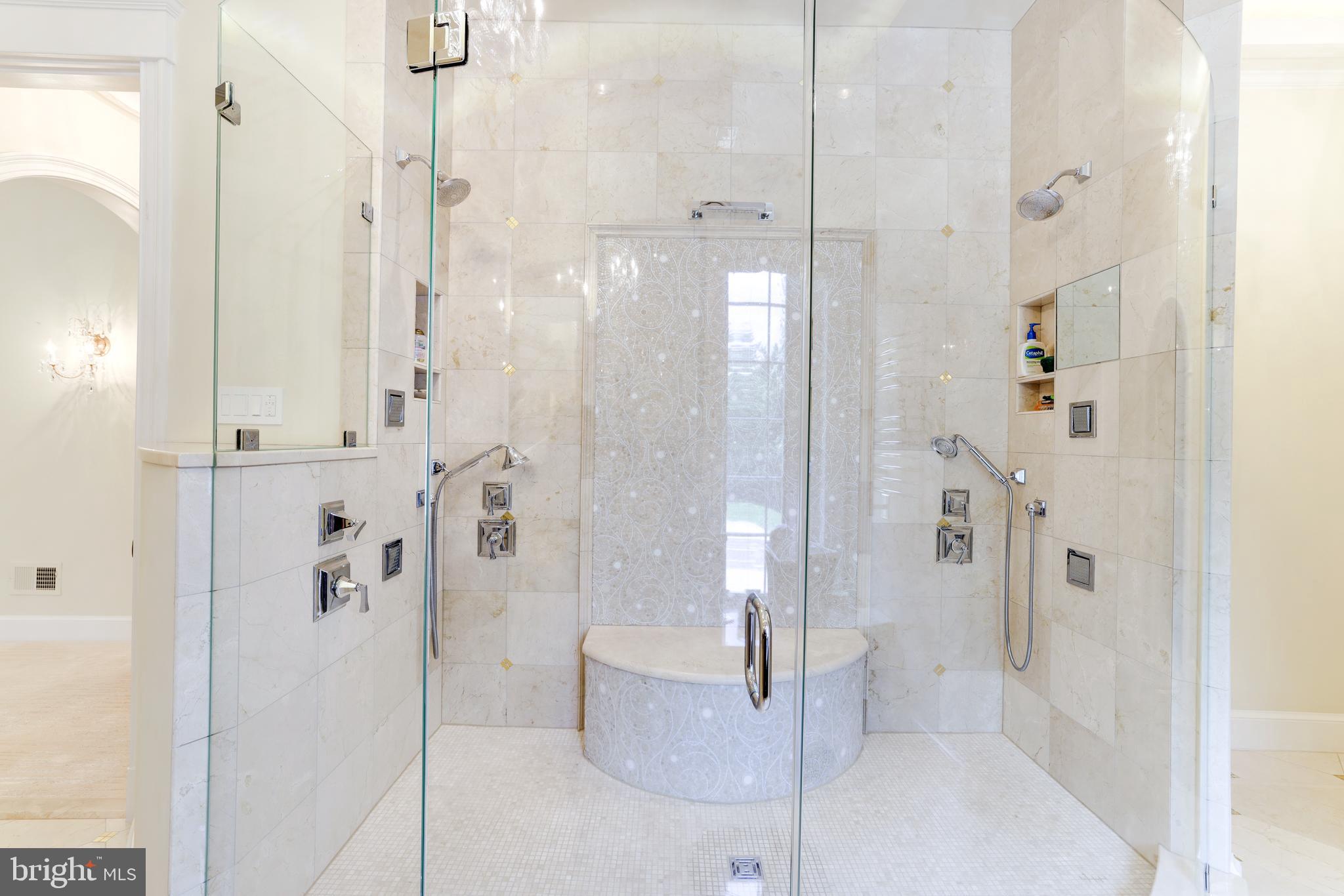 6822 Georgetown Pike McLean, VA 22101 - Photo 40 of 62 Shower Details