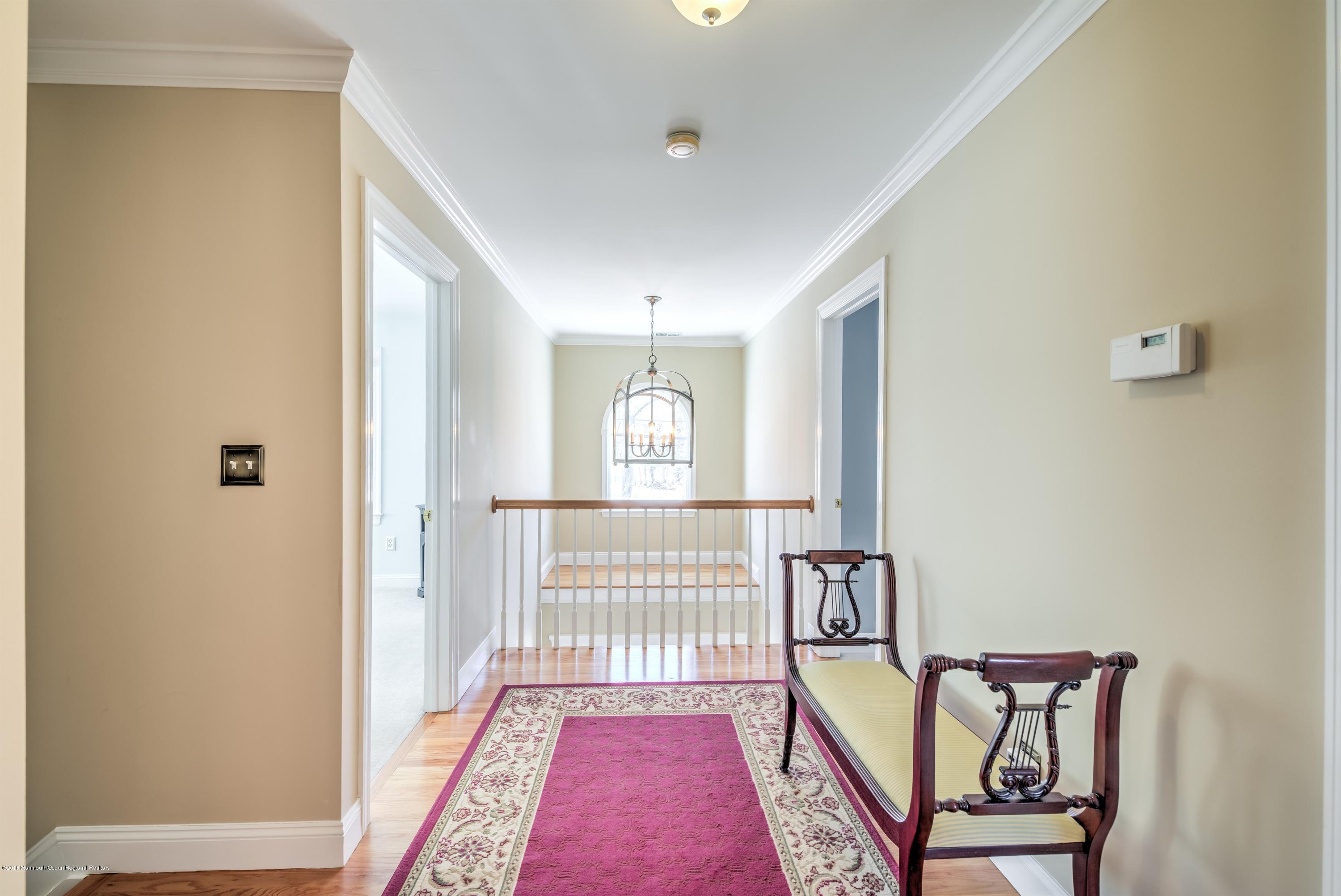 296 River Road Red Bank, NJ 07701 - Photo 13 of 26 015_UPPER LANDING