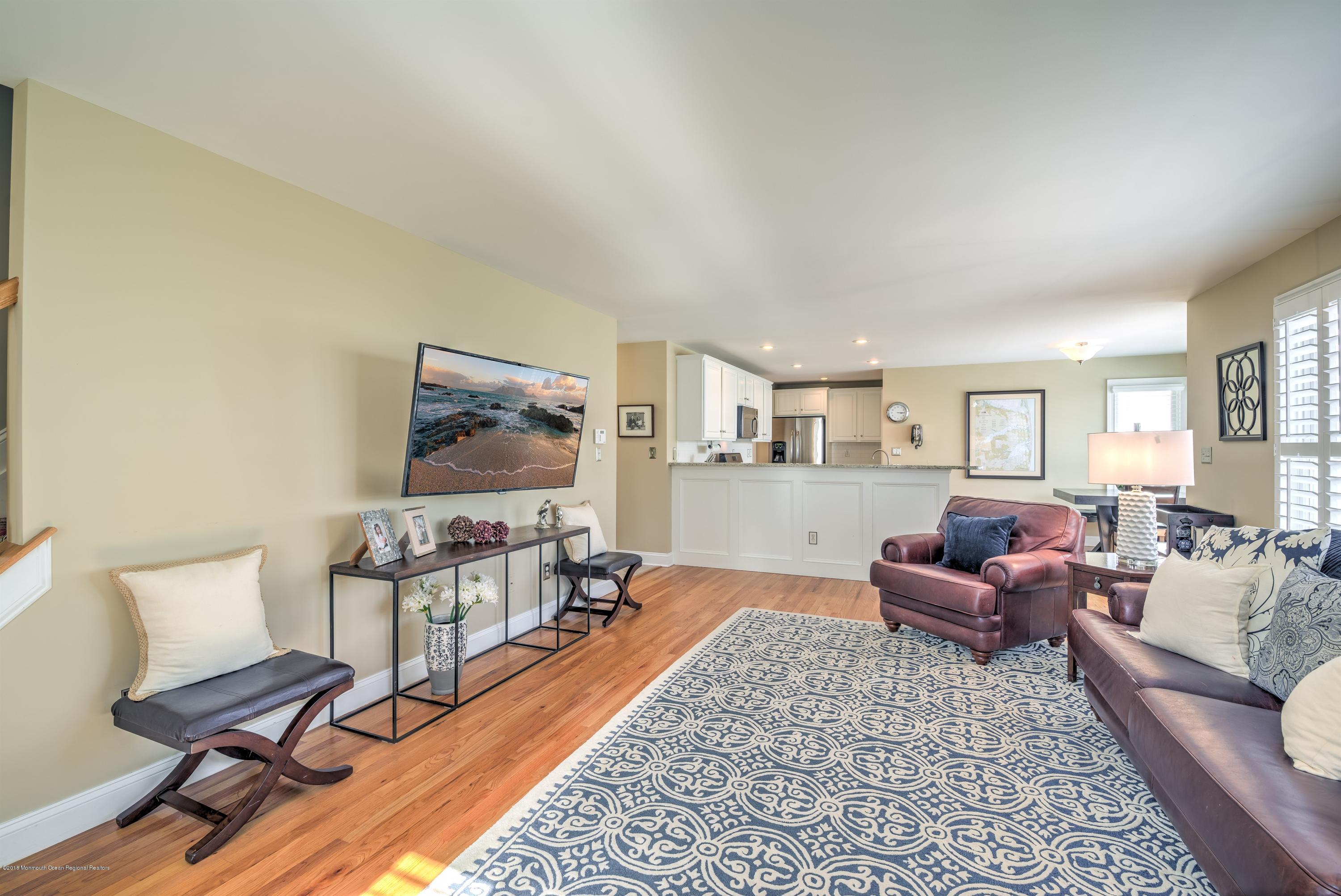296 River Road Red Bank, NJ 07701 - Photo 5 of 26 Family Room 3