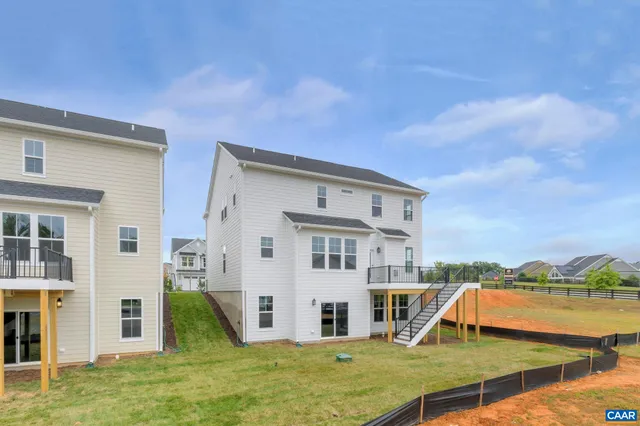 $989,900 | 32 C Ashlin Cove, Charlottesville, VA 22901