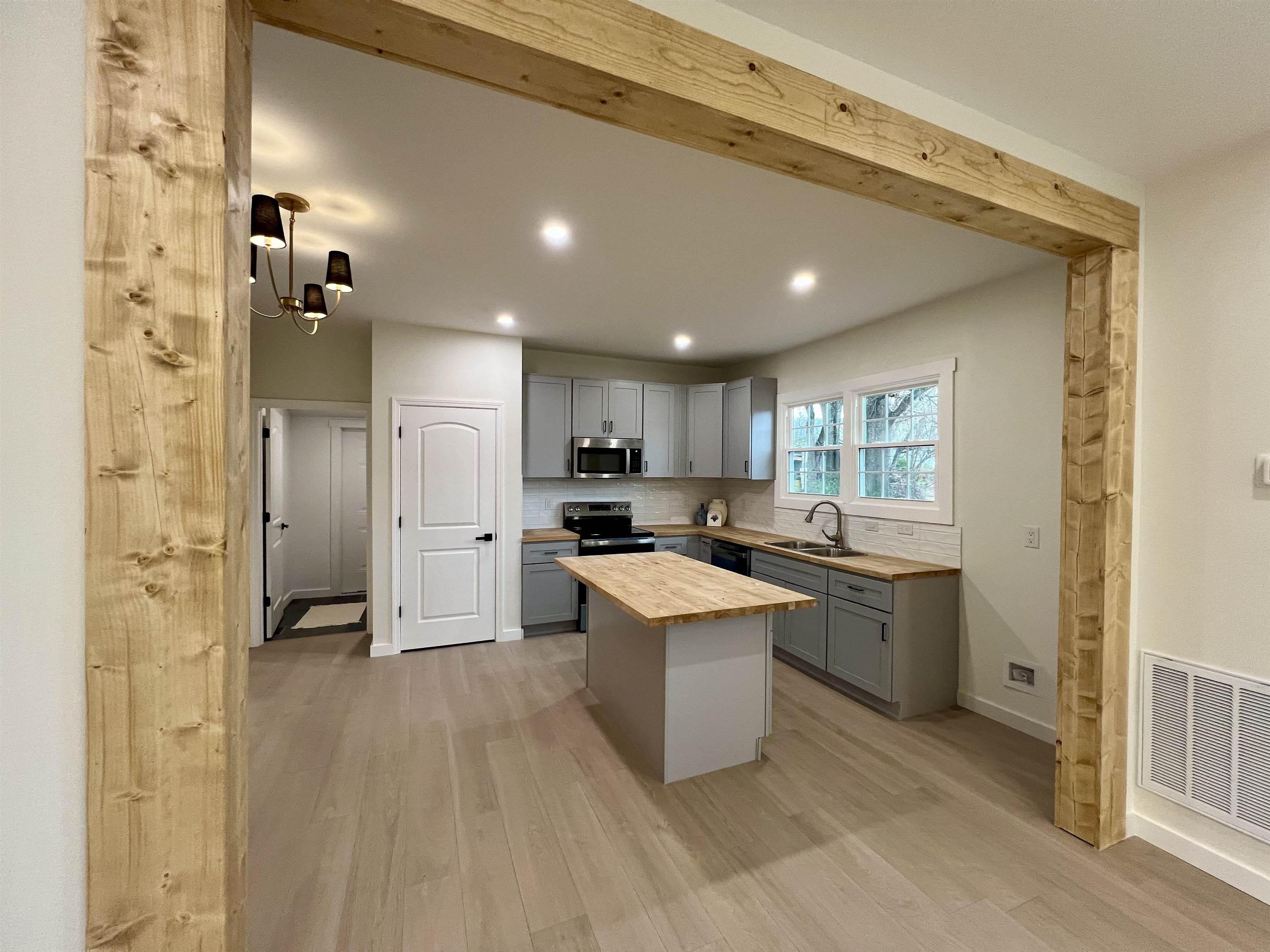 15 2nd Street Inman, SC 29349 - Photo 6 of 16