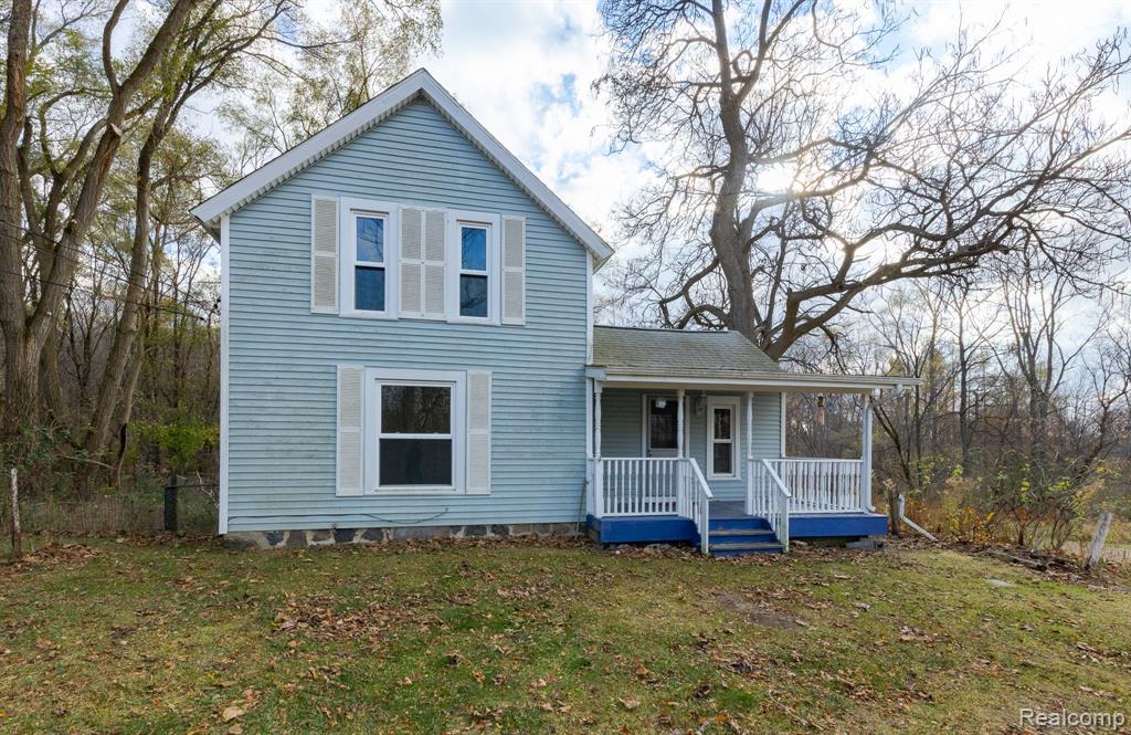 1330 East Rattalee Lake Road Holly, MI 48442 - Photo 2 of 25