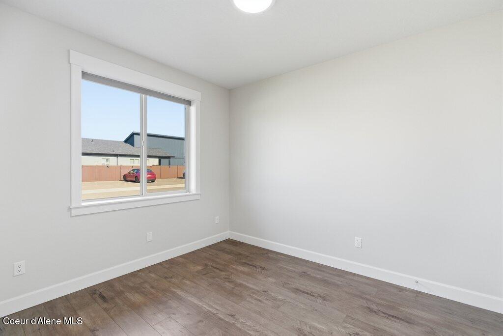 13980 Rainier Loop Rathdrum, ID 83858 - Photo 5 of 26 013-13980RainierLoop-Rathdrum-ID-83858-S