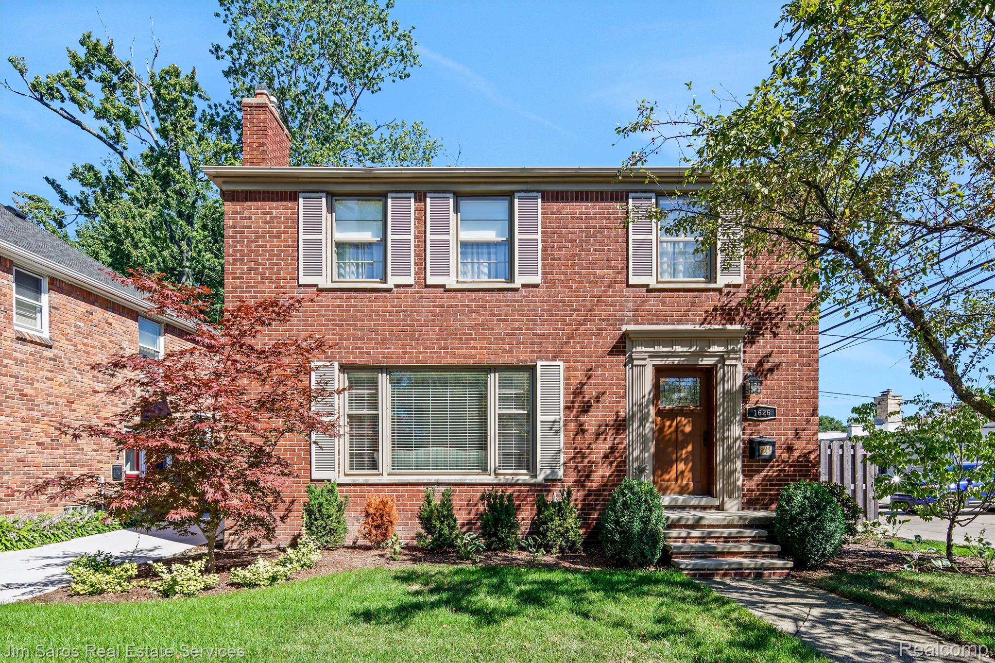 1626 Severn Road Grosse Pointe, MI 48236 - Photo 2 of 17 Gallery Image 2