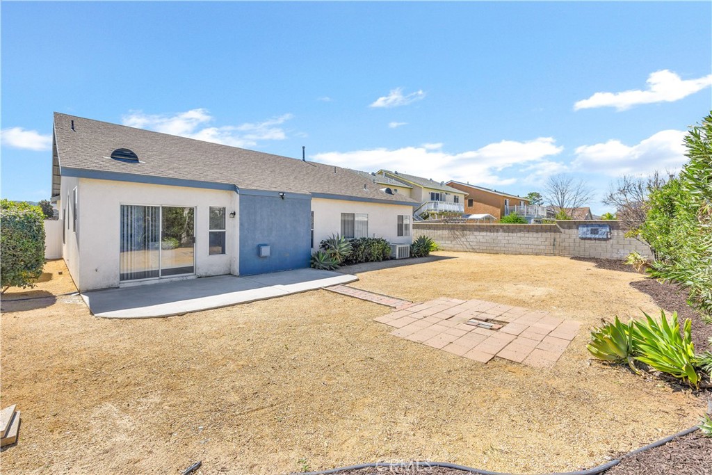 43850 Tiber Street Hemet, CA 92544 - Photo 36 of 39 a view of a house with a patio