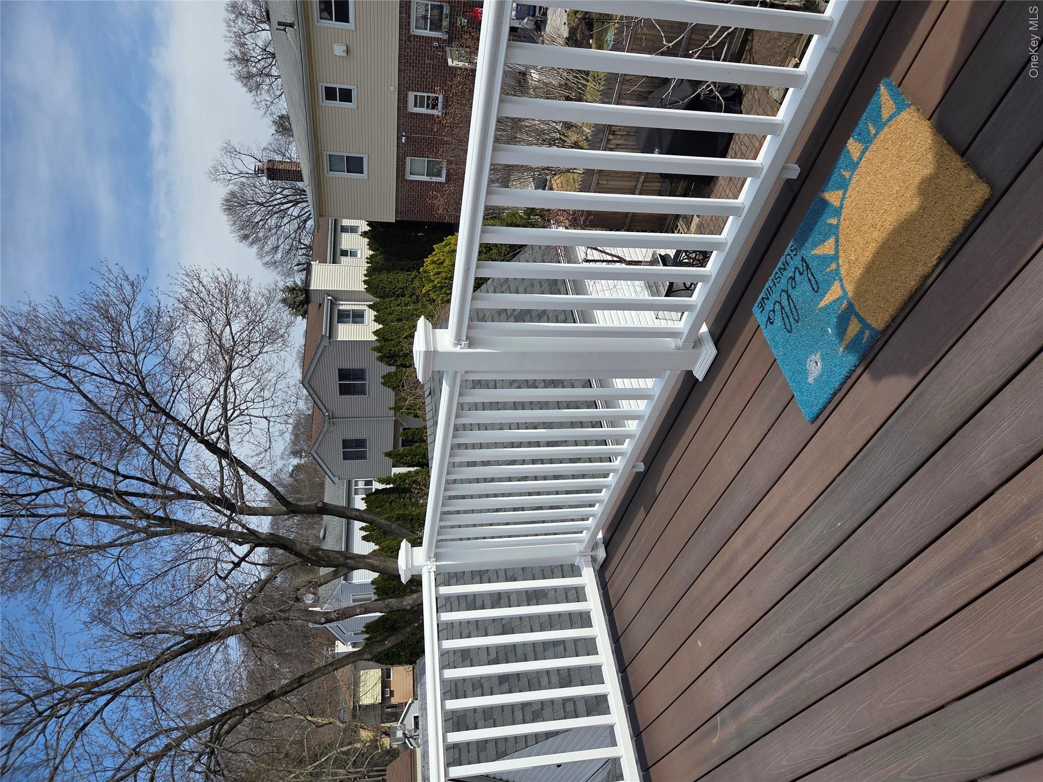 58 Juniper Road Port Washington, NY 11050 - Photo 3 of 13