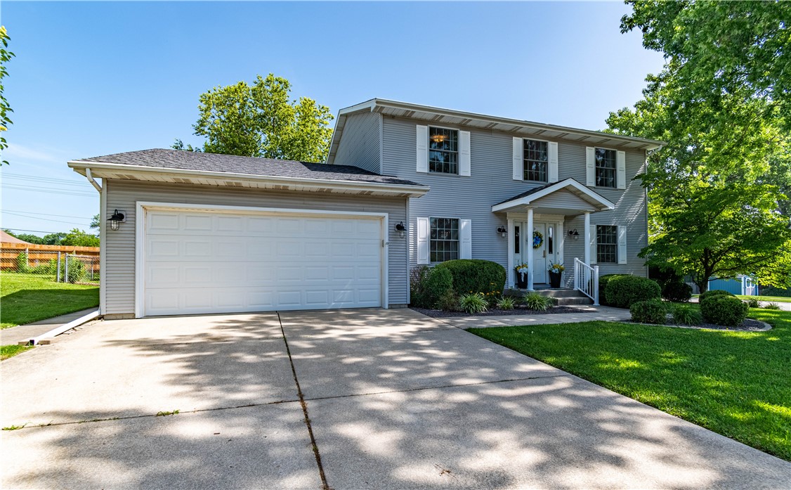 1202 West Pineview Court Decatur, IL 62526 - Photo 3 of 42