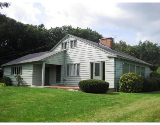 9 Old Gilbertville Road Ware, MA 01082 - Photo 3 of 20 Gallery Image 3