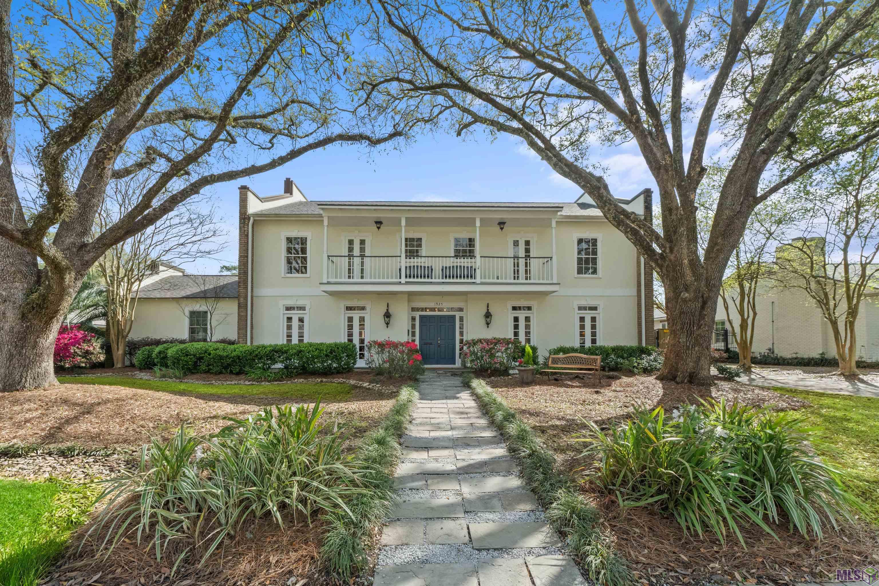 1925 Country Club Drive Baton Rouge, LA 70808 - Photo 2 of 42
