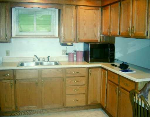 536 Fleming Road Sarver, PA 16055 - Photo 7 of 8 Kitchen.