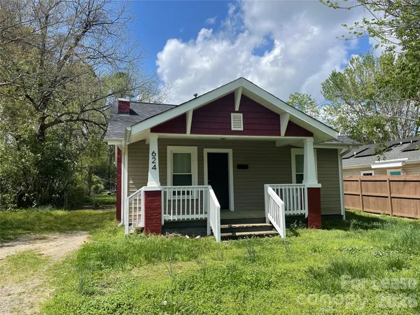$1,750 | 624 Pinoca Street, Charlotte, NC 28208