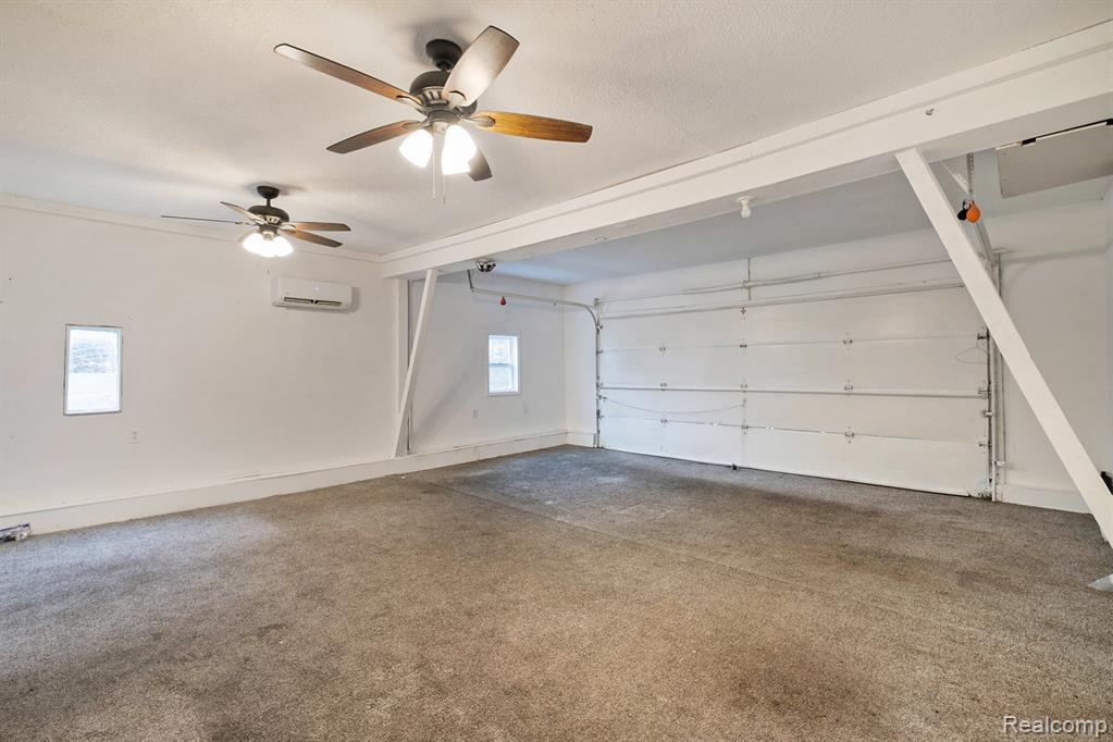 4138 Lapeer Road Burton, MI 48509 - Photo 22 of 41 Gallery Image 22