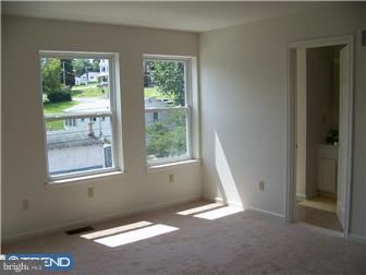 121 Poplar Street Spring City, PA 19475 - Photo 7 of 10 Gallery Image 7