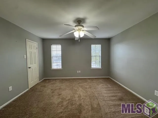 $179,900 | 4321-2 Jefferson Woods Drive, Unit 2, Baton Rouge, LA 70809