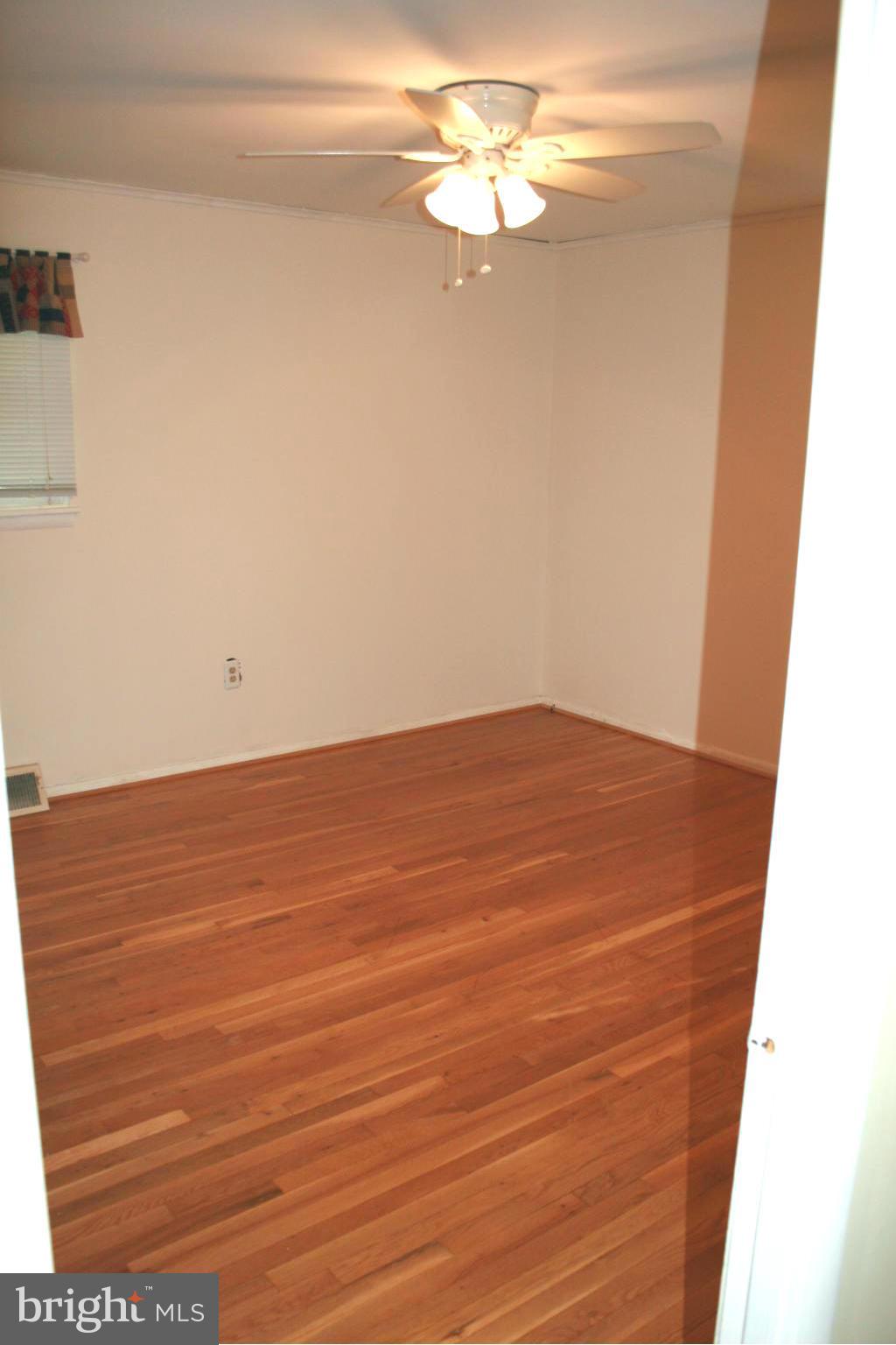 500 Granleigh Road Owings Mills, MD 21117 - Photo 19 of 29 Bedroom (Master)