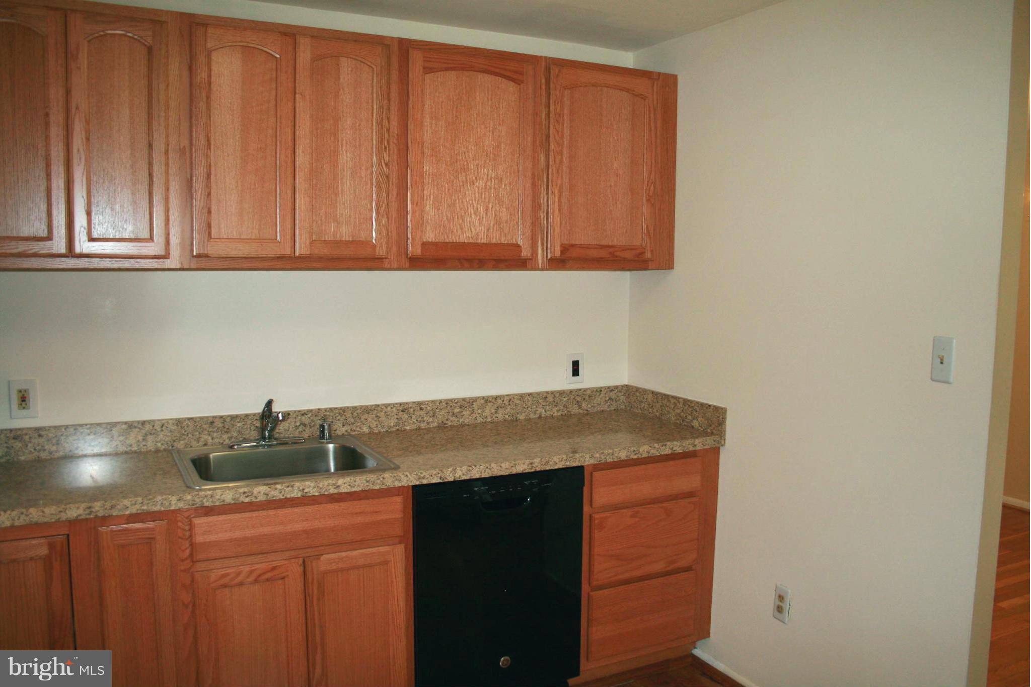 500 Granleigh Road Owings Mills, MD 21117 - Photo 4 of 29 Kitchen