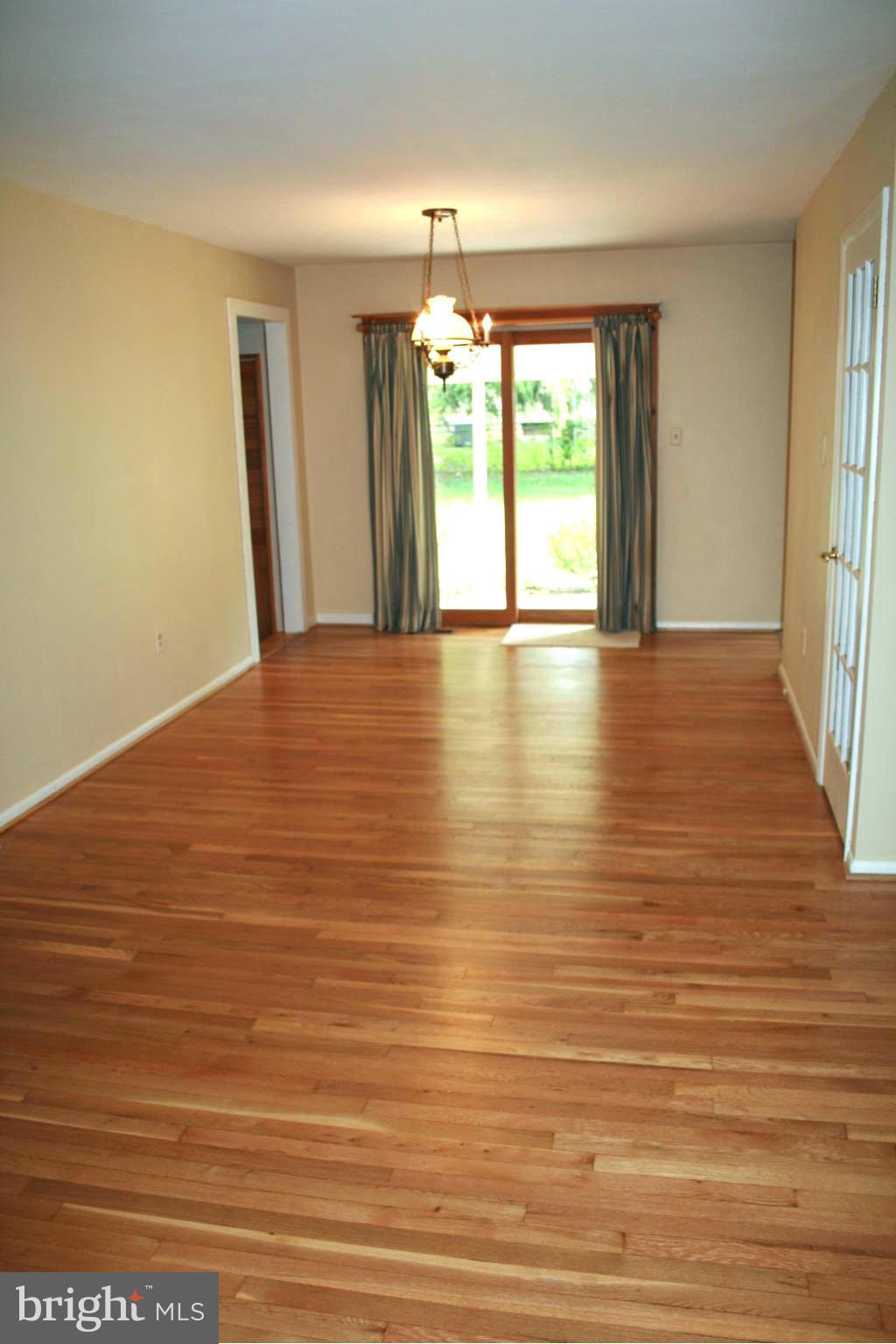 500 Granleigh Road Owings Mills, MD 21117 - Photo 6 of 29 Dining Room