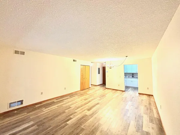 $149,900 | 1415 Lake Street, Unit 122, Alexandria, MN 56308