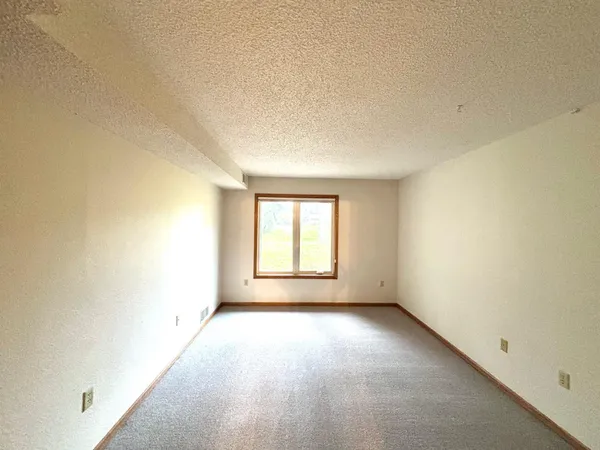 $149,900 | 1415 Lake Street, Unit 122, Alexandria, MN 56308