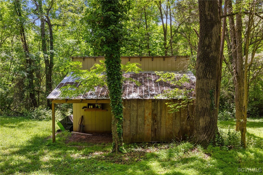 13320 Berkeley Road Orange, VA 22960 - Photo 43 of 46 a view of a lake from a balcony