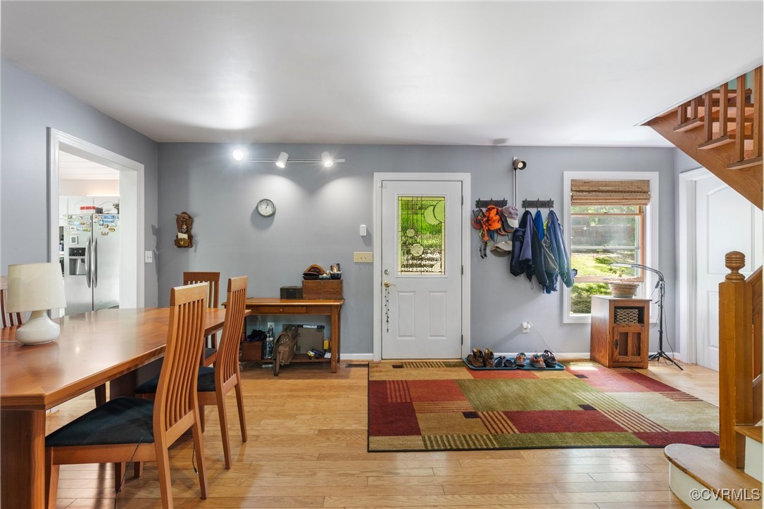 13320 Berkeley Road Orange, VA 22960 - Photo 9 of 46 a living room with furniture and a table