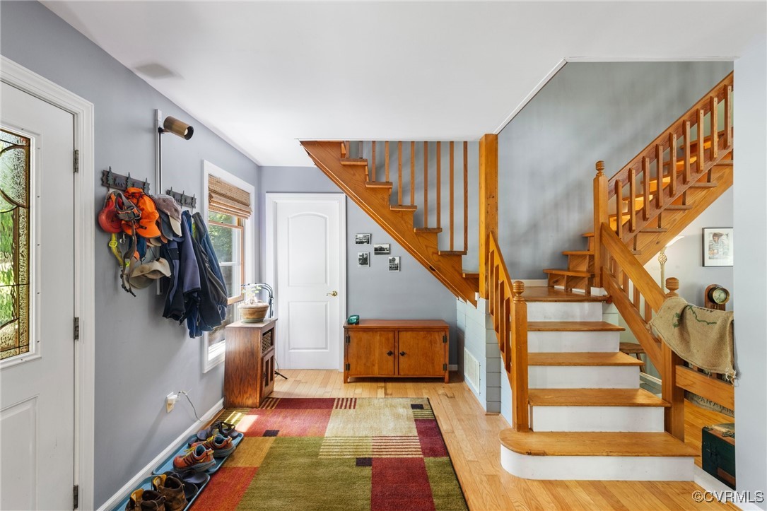 13320 Berkeley Road Orange, VA 22960 - Photo 10 of 46 a view of entryway with stairs and furniture