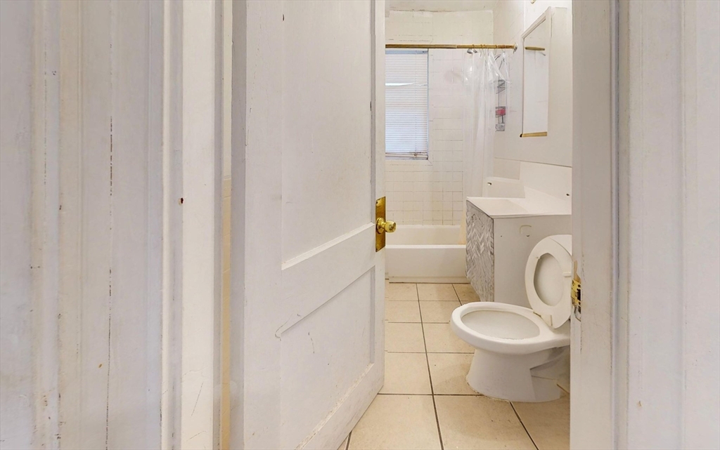 11 Ransom Road, Unit 1 Boston, MA 02135 - Photo 12 of 13