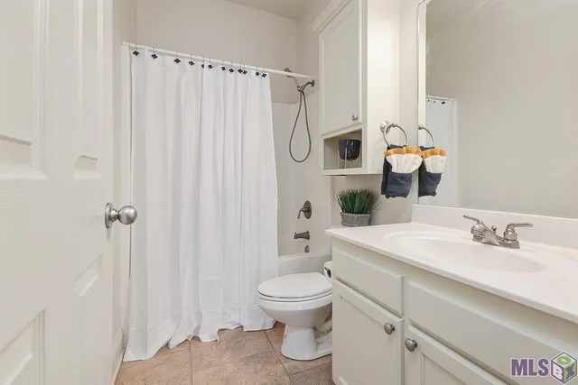 $2,200 | 16950 River Birch Avenue, Central, LA 70739