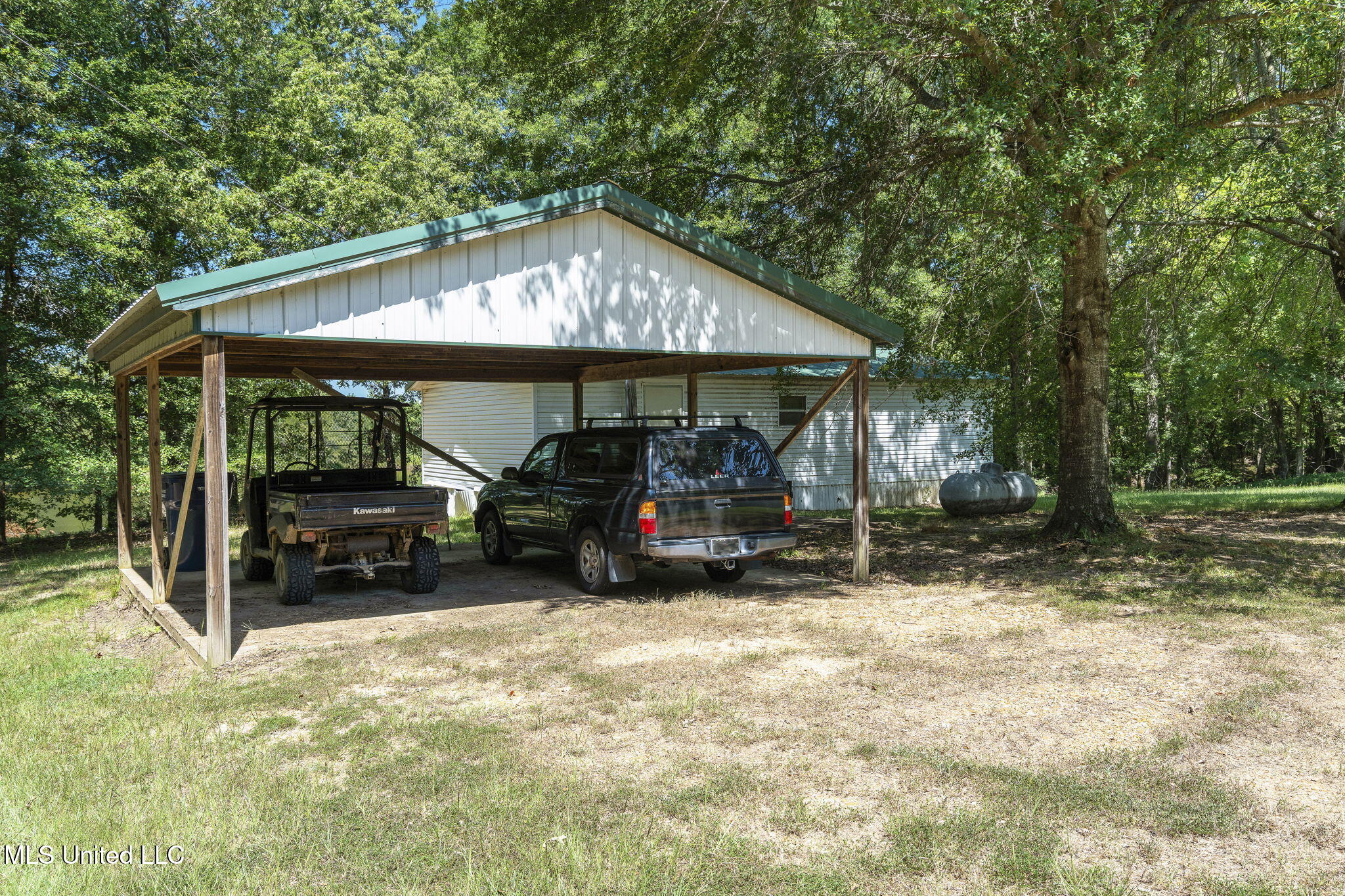1761 Parks Place Road Como, MS 38619 - Photo 20 of 29 16-web-or-mls-1761 Parks Place Rd-16