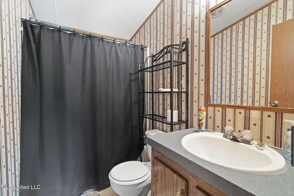 $625,000 | 1761 Parks Place Road, Como, MS 38619
