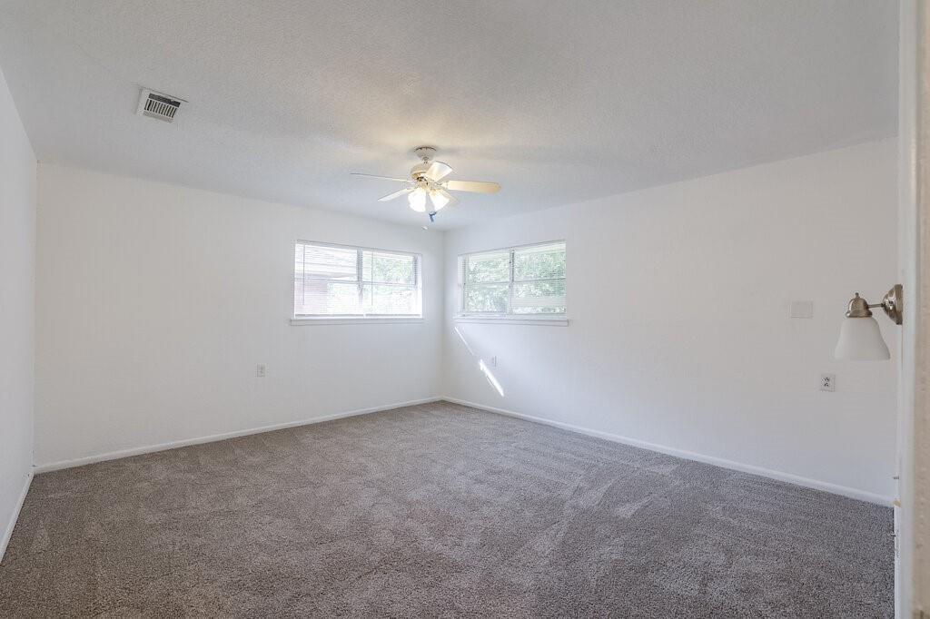 6805 Valhalla Road Fort Worth, TX 76116 - Photo 13 of 29 Gallery Image 13