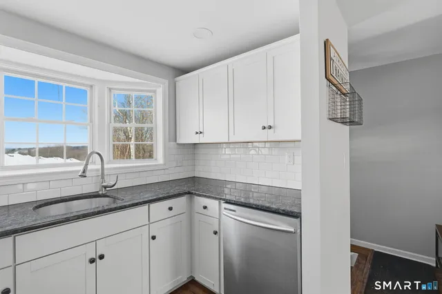 $259,900 | 182 Rising Trail Drive, Unit 182, Middletown, CT 06457