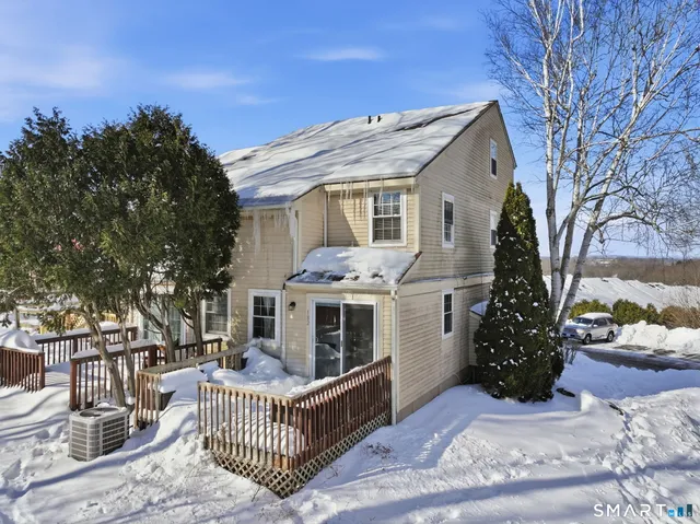 $259,900 | 182 Rising Trail Drive, Unit 182, Middletown, CT 06457