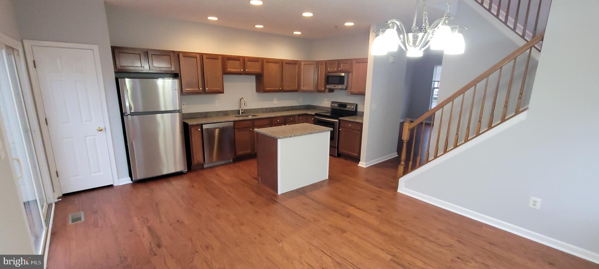 5025 Leasdale Road Rosedale, MD 21237 - Photo 8 of 32 Gallery Image 8