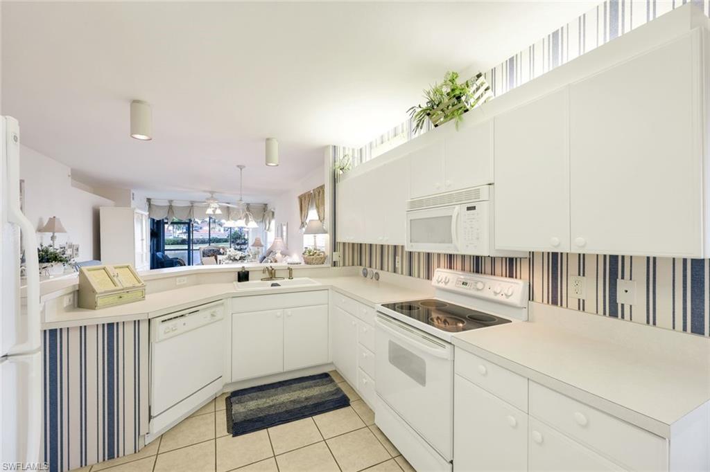 23861 Costa Del Sol Road, Unit 104 Estero, FL 34135 - Photo 5 of 33