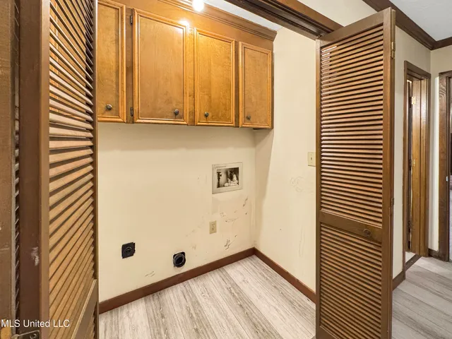 $152,500 | 624 Cedar Springs Drive, Jackson, MS 39212