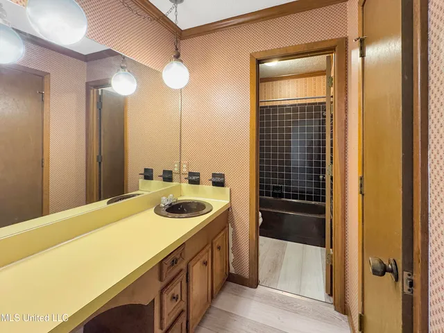 $152,500 | 624 Cedar Springs Drive, Jackson, MS 39212