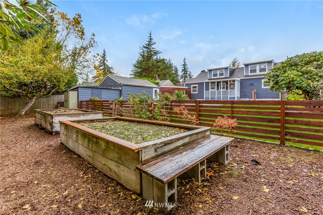 6009 Cady Road Everett, WA 98203 - Photo 35 of 40 a view of a house with pool and chairs